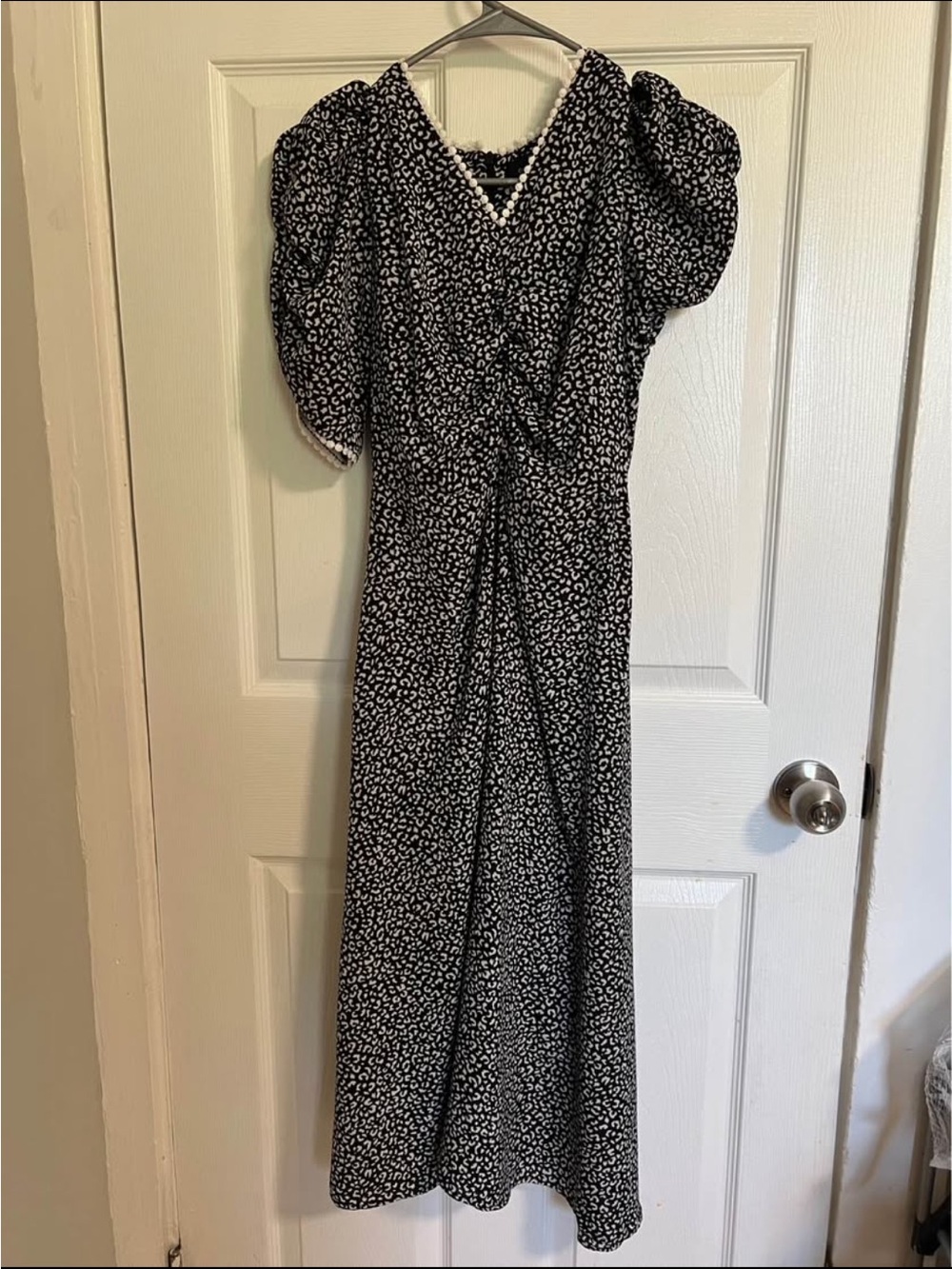 Black and White Puff Sleeve V-Neck Maxi Dress